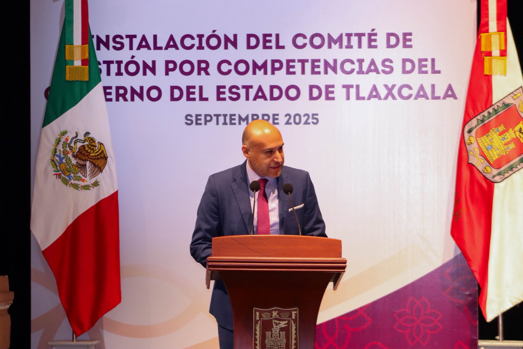 Comité de competencias reunido